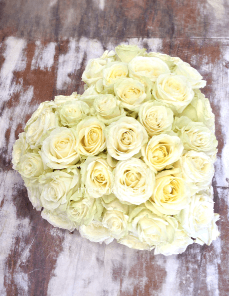 Cuore rose bianche